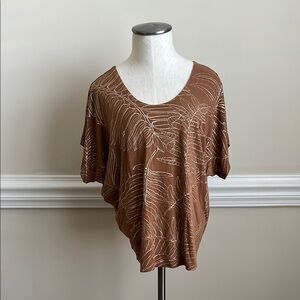 Kim & Cami Brown with Gold Leaf Print Women's Top Size Small